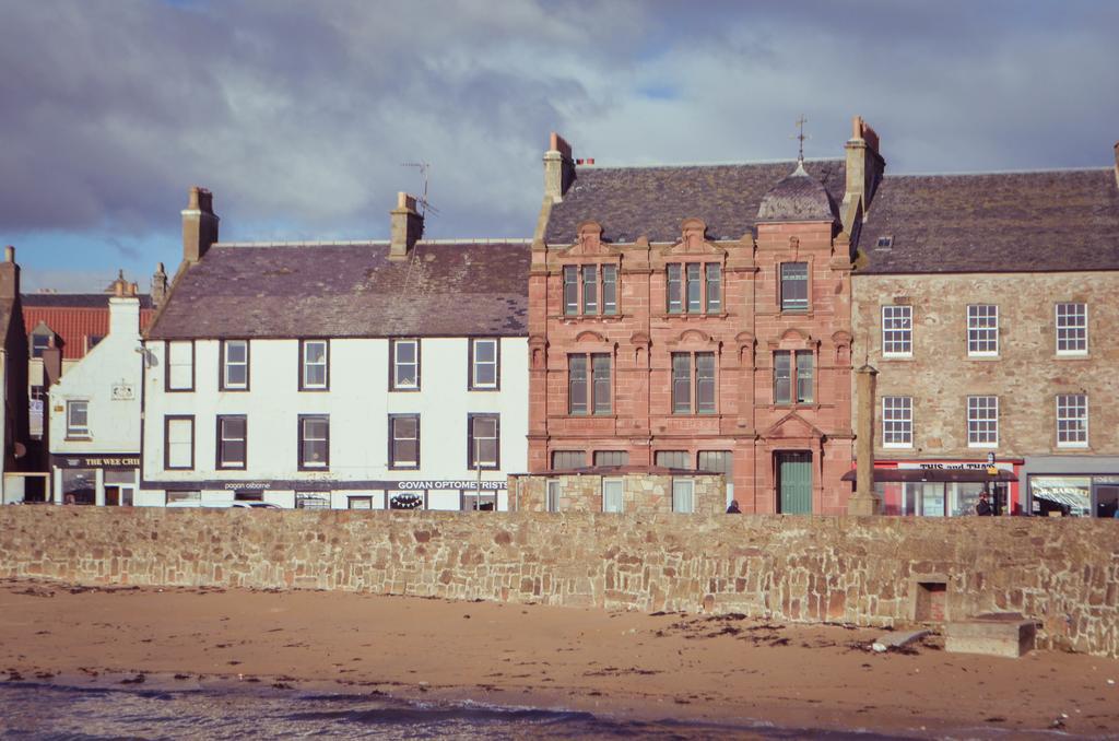 Murray Library Hostel Anstruther Exterior photo